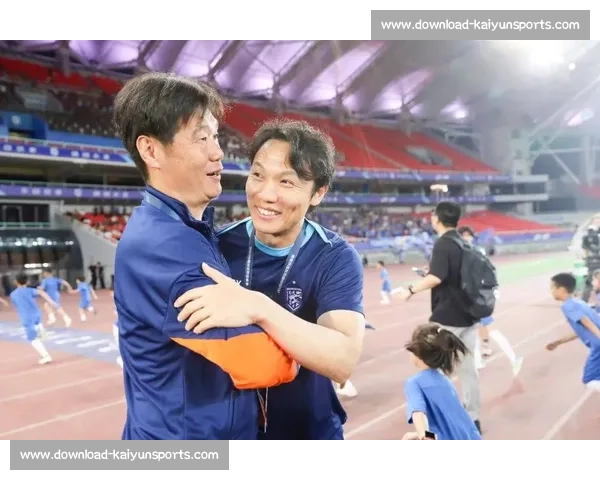 邓卓翔抵深备战：训练安排紧凑，状态饱满迎接关键战