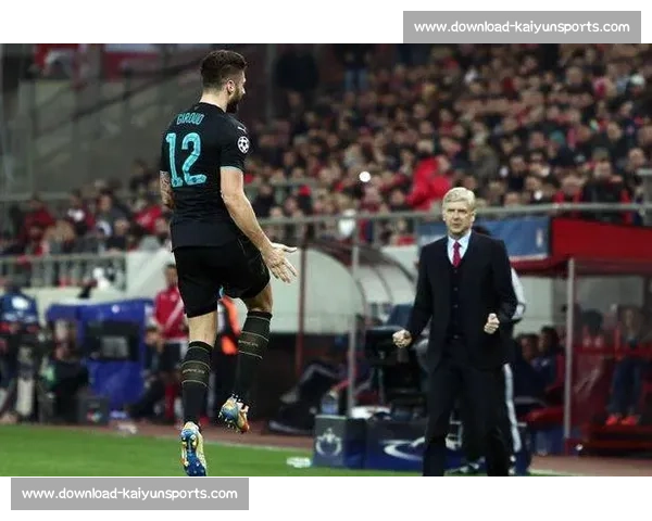 温格盛赞吉鲁：里尔锋线的精神领袖与战术支点